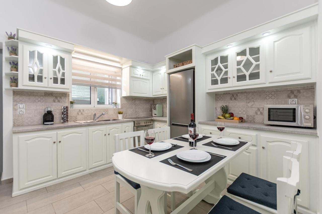 Villa Maro - Luxury Apartment Naxos City ภายนอก รูปภาพ
