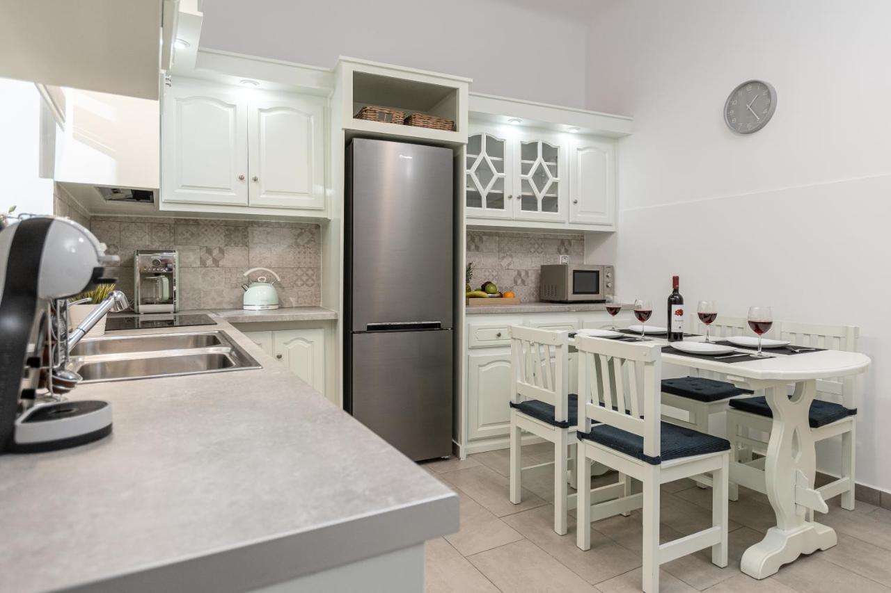 Villa Maro - Luxury Apartment Naxos City ภายนอก รูปภาพ