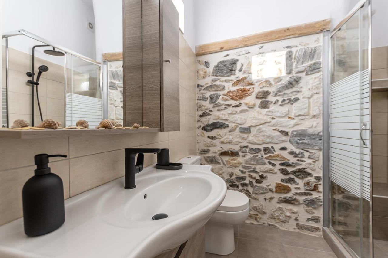 Villa Maro - Luxury Apartment Naxos City ภายนอก รูปภาพ